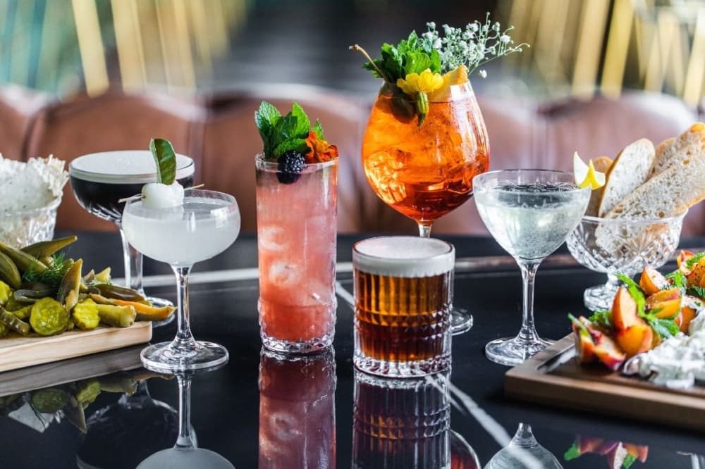 Woman-led cocktail bar Best Regards opens in the Heights