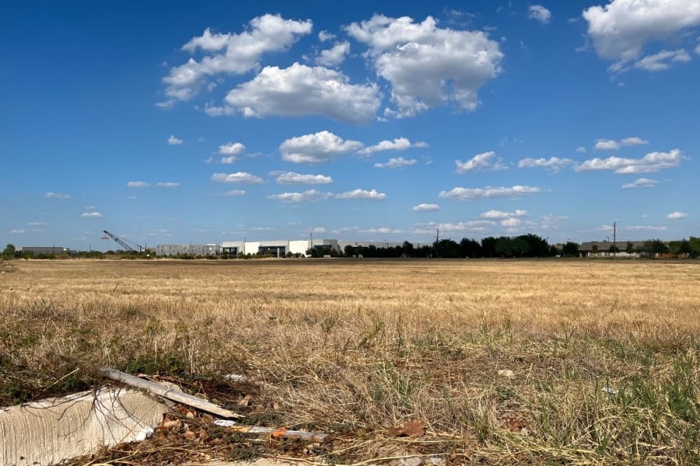 Site plan, rezoning request approved for Grapevine warehouse project