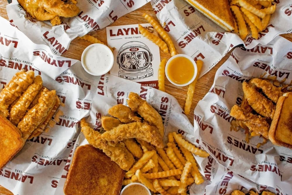 'Texas born and breaded' chicken restaurant set to open in Houston
