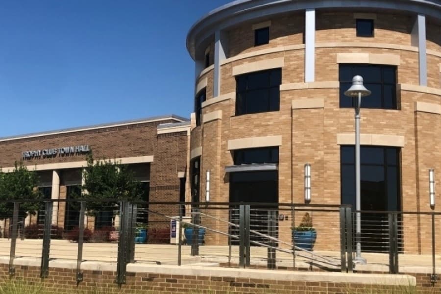 Trophy Club to consider town manager position, pool amenities