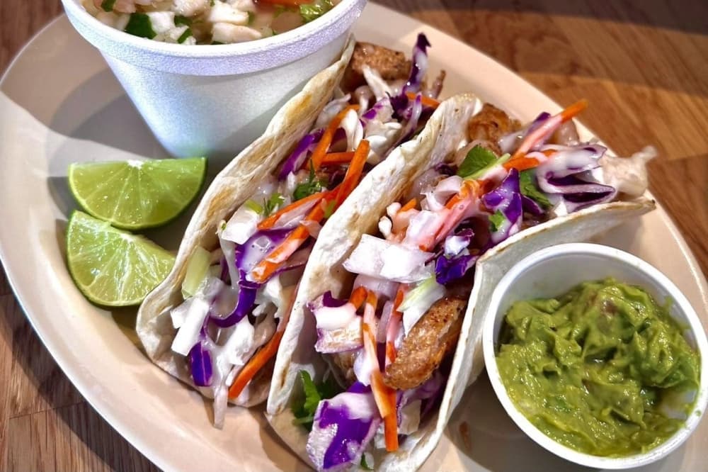 1Up Grill now serving fresh food on The Woodlands, Magnolia border