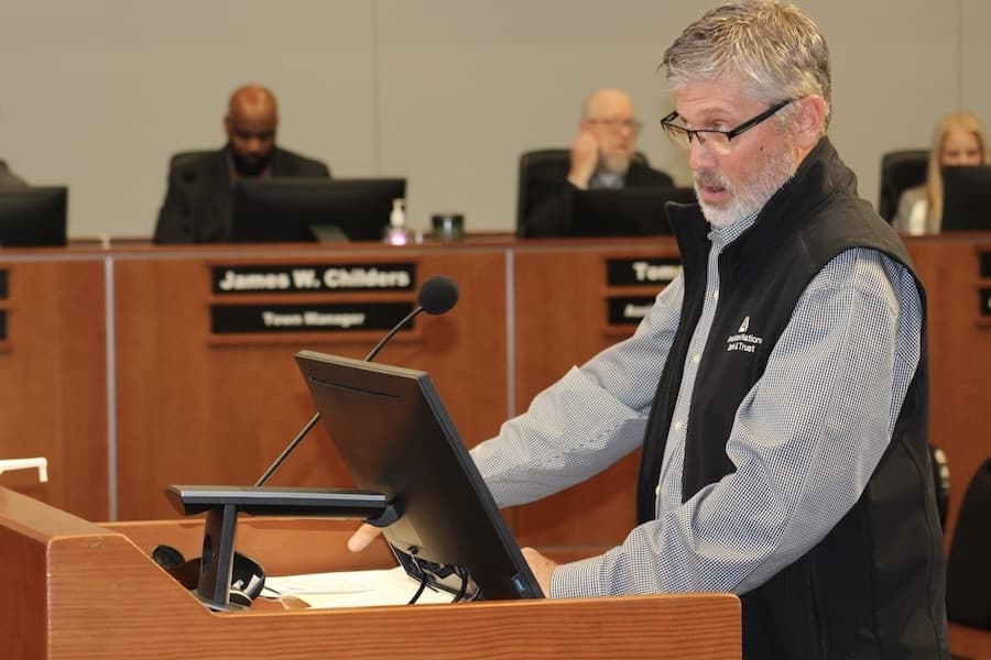 Flower Mound council hears amendments to town charter