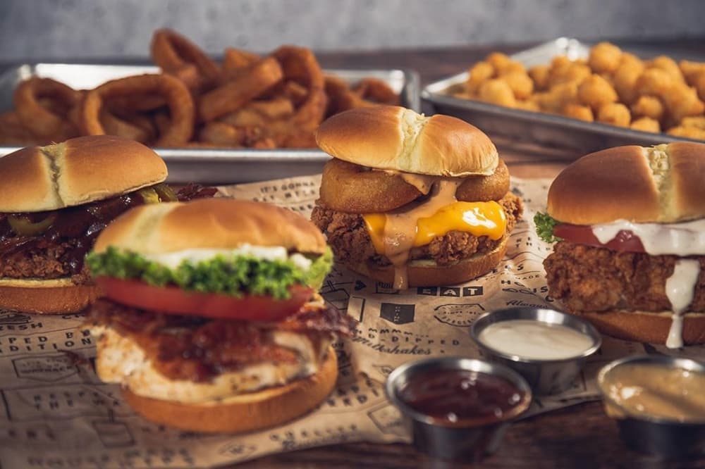 Fast-casual chain Wayback Burgers now open in Leander