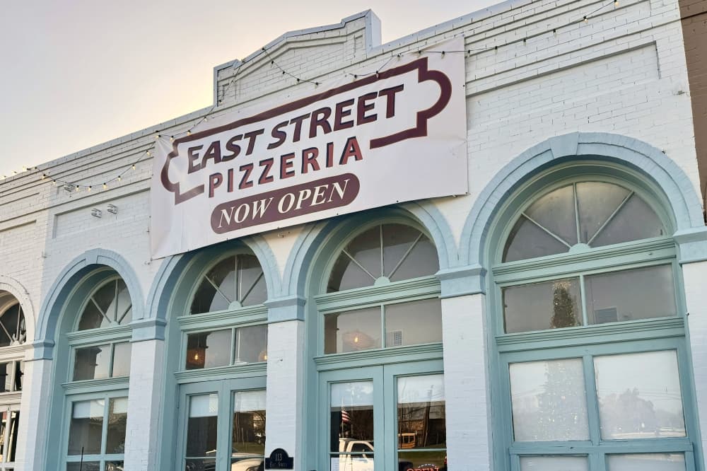 East St. Pizzeria now serving downtown Hutto