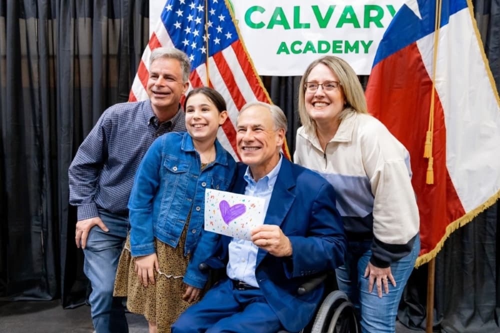 Keller ISD encourages residents to contact Gov. Greg Abbott on public education