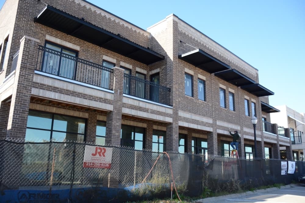 Council approves ordinance for ice cream shop, restaurant uses in Old Town Coppell