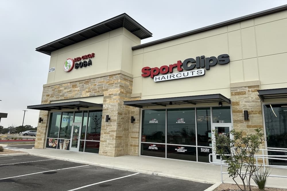 sports c lips 4002 powell rd Sport Clips Haircuts of Jacksonville - Deerwood at Baymeadows Village SSOR Westwood - Physical Therapy