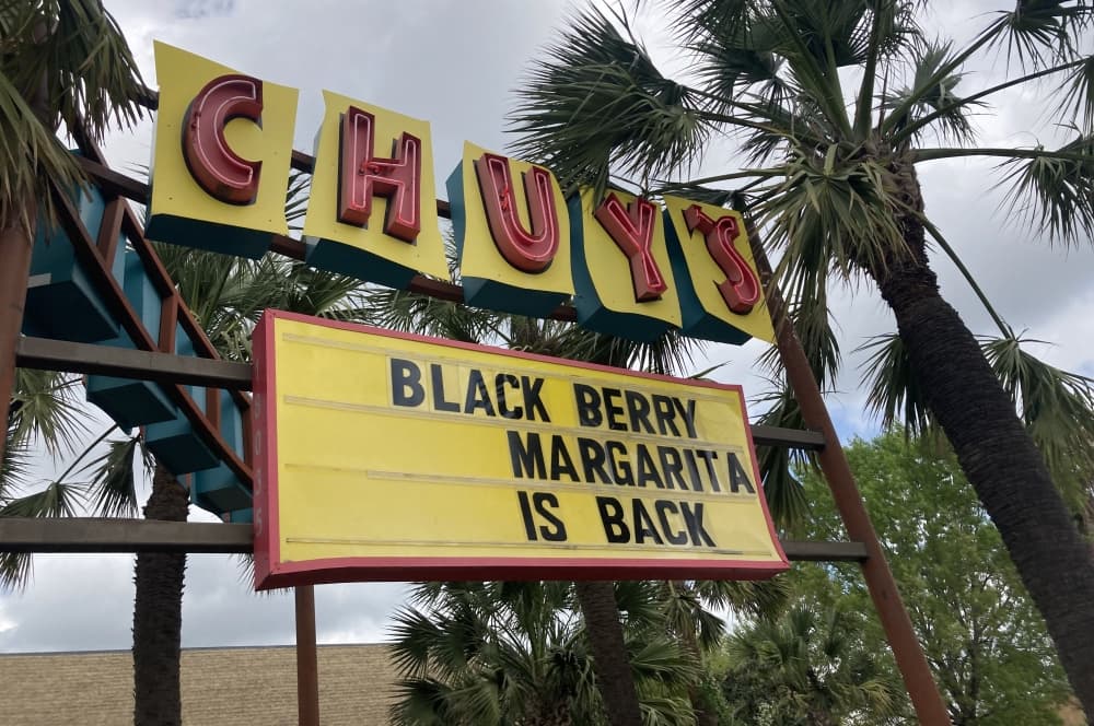 Chuy's hits 20 years at Shenandoah location on I-45