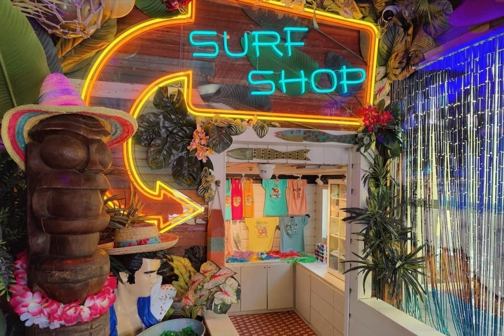 Hula Hut