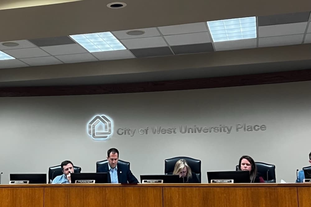 Zoning regulations for West University Place’s residential sports courts advance