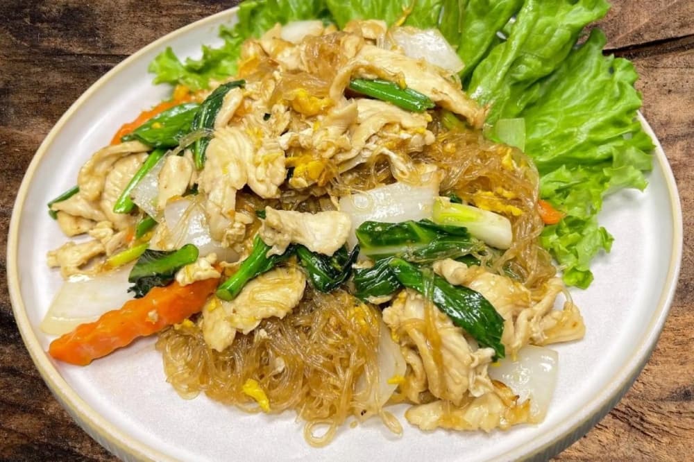 Thai Town eatery and bar opens in Sugar Land