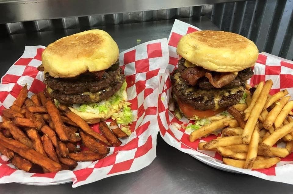 JAX Burgers closes Rayford Road location