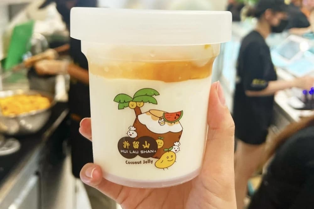 Hong Kong-based dessert shop Hui Lau Shan opens in North Austin