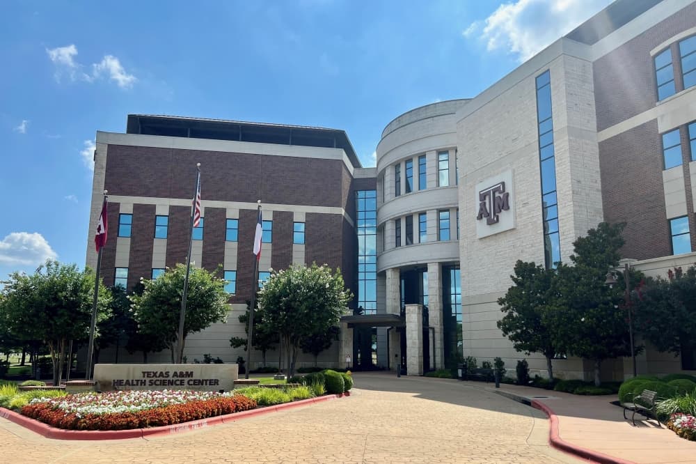 Lone Star Circle of Care to open Womens Wellness clinic Aug. 5