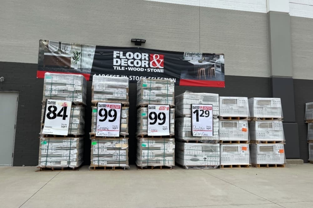 Floor & Decor pulls plan for Grapevine location