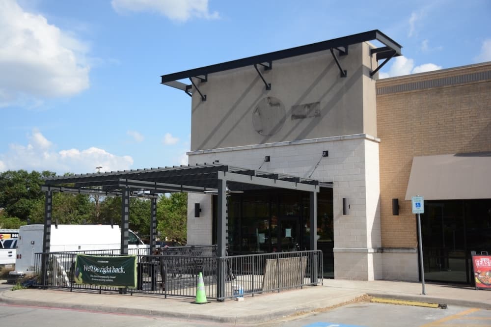 Starbucks in Pavilion East Shopping Center closes for renovations