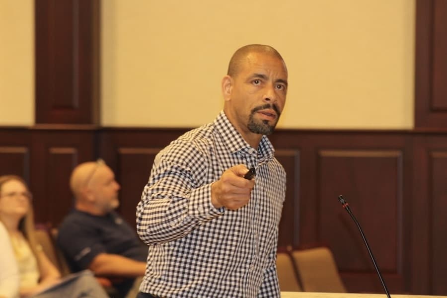 Roanoke council tables development to allow further study