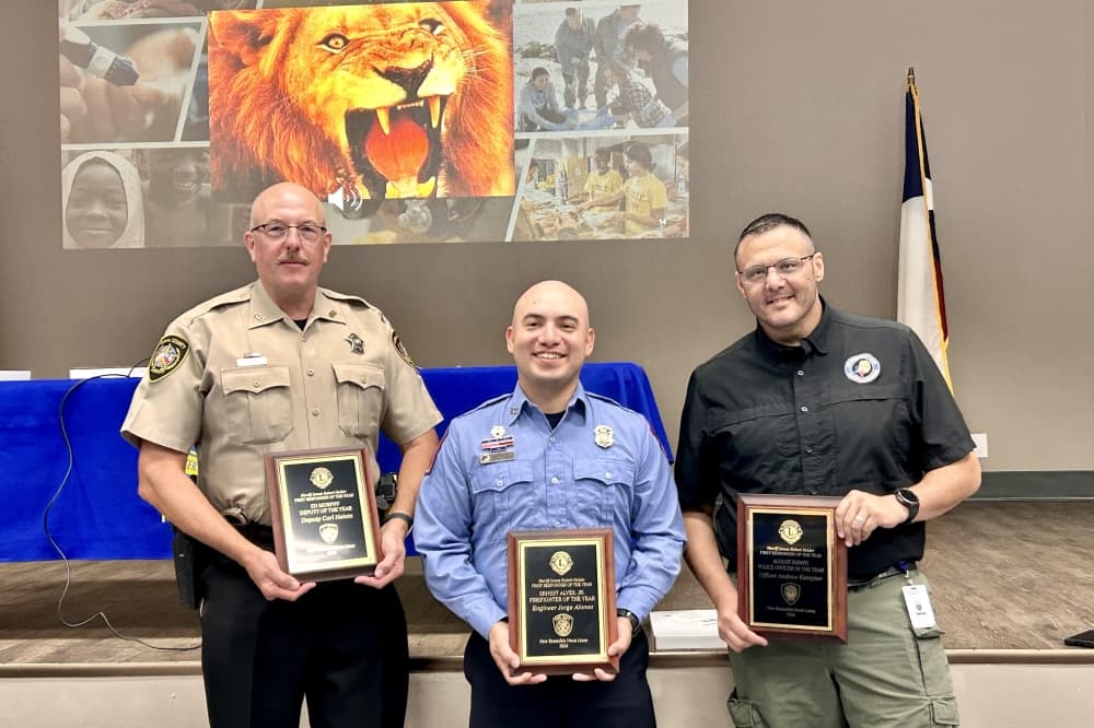 New Braunfels Noon Lions Club honor local first responders