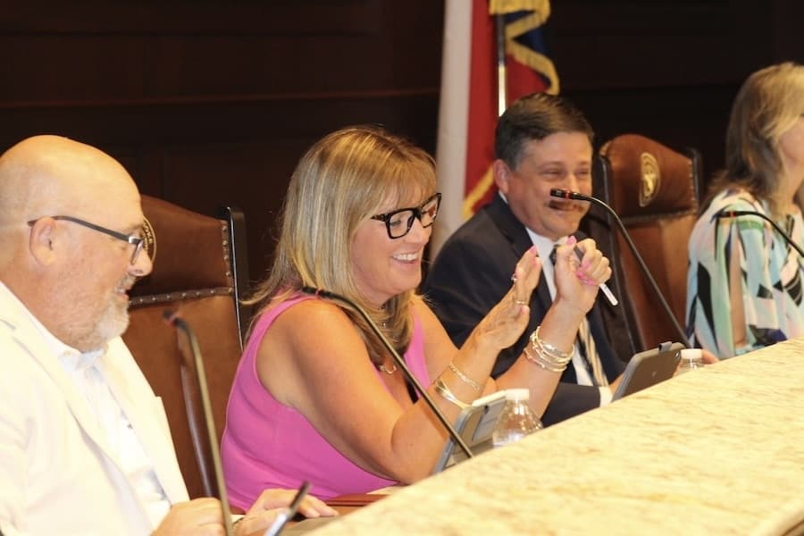 Roanoke council tables tax rate, budget adoption