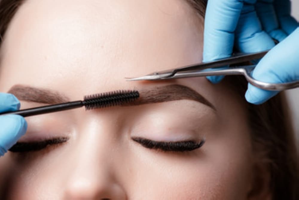 Brow & Glow opens in Pearland
