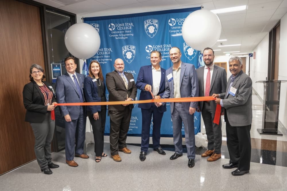 Artificial intelligence lab, program debuts at Lone Star College-University Park
