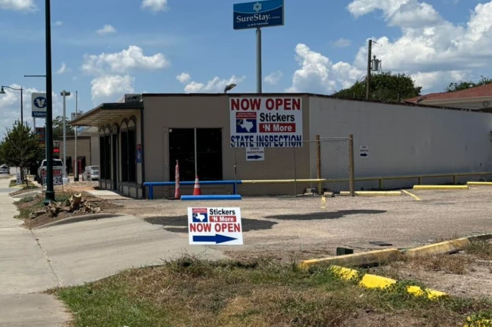 Stickers 'N More now open in Conroe