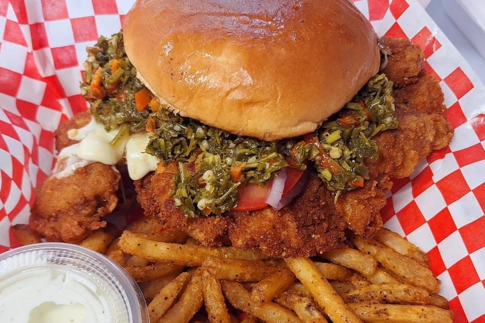 Hugo’s Bistro now open off Hamilton Pool Road