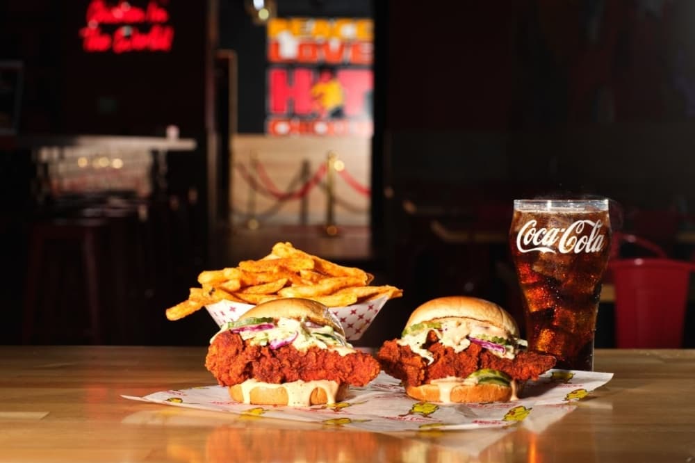 Angry Chickz opening first Texas restaurant in Webster