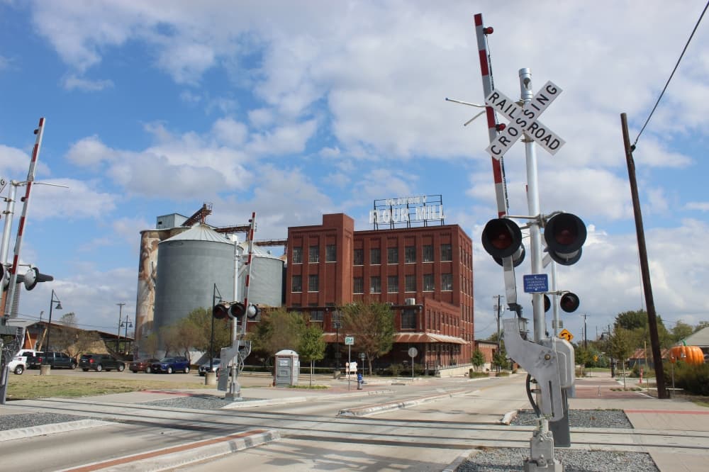 McKinney gets $3.1M federal grant for railroad crossing project