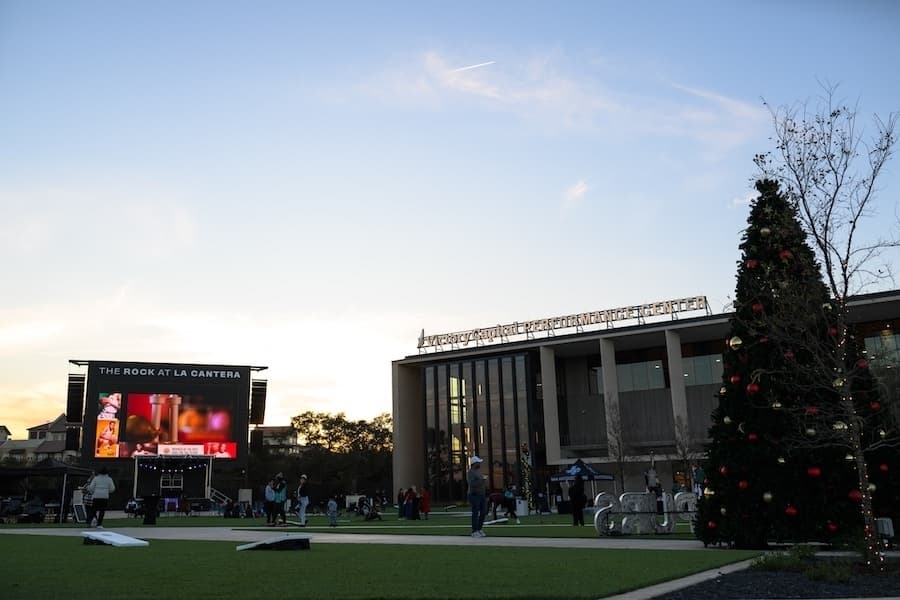 26 holiday experiences in the San Antonio-New Braunfels area