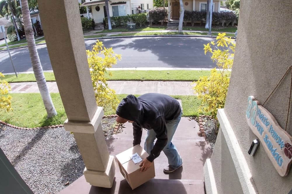 6 ways to prevent ‘porch pirates’ this holiday season