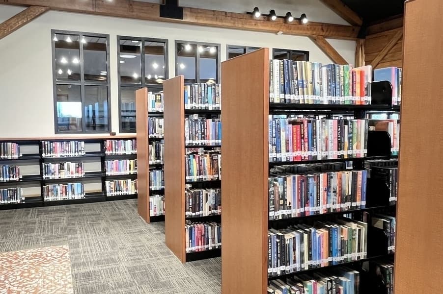 Lake Travis Community Library West now open in Spicewood