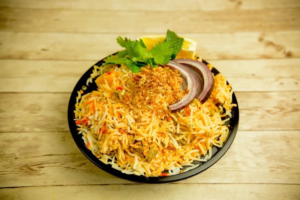 Indian restaurant Chingaari opens in Pearland