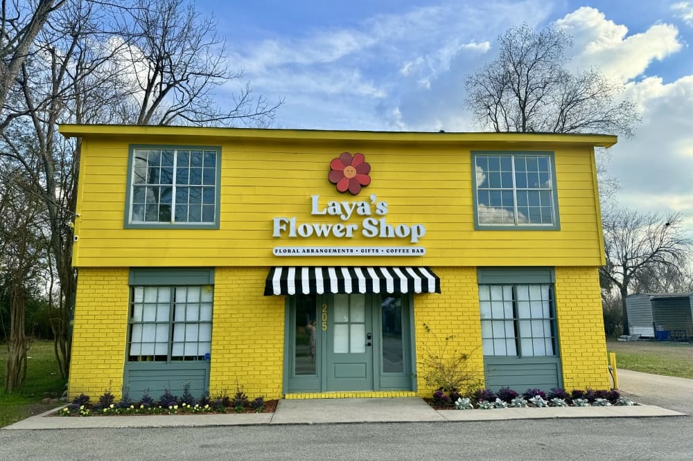Laya's Flower Shop now open in Tomball