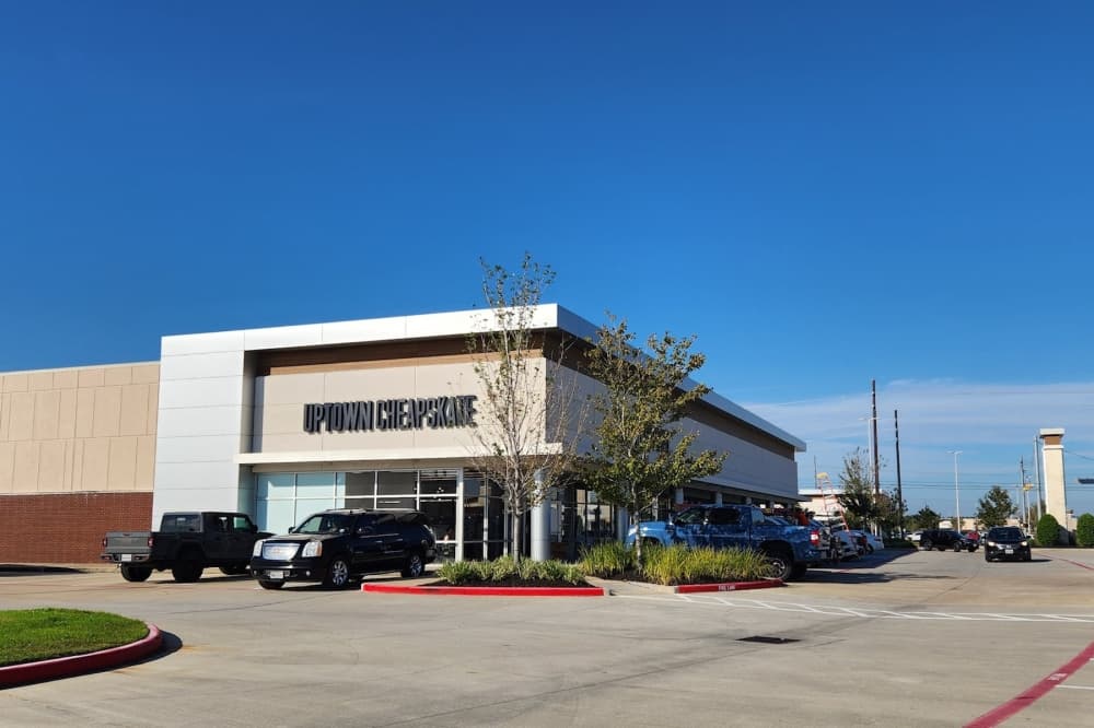 Uptown Cheapskate bringing new thrift store location to Spring