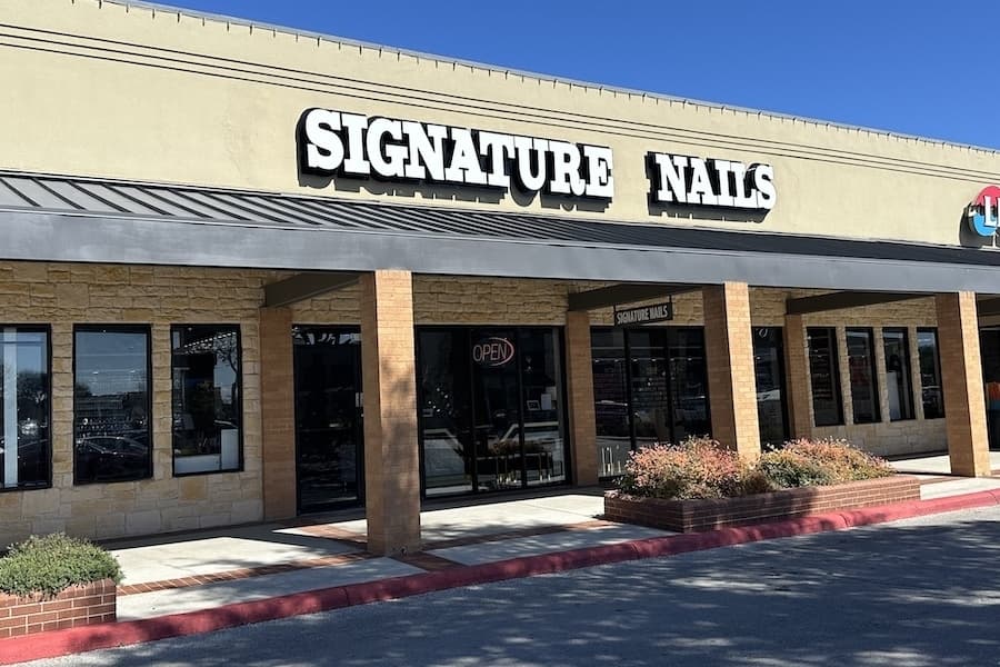 Signature Nails relocates in New Braunfels