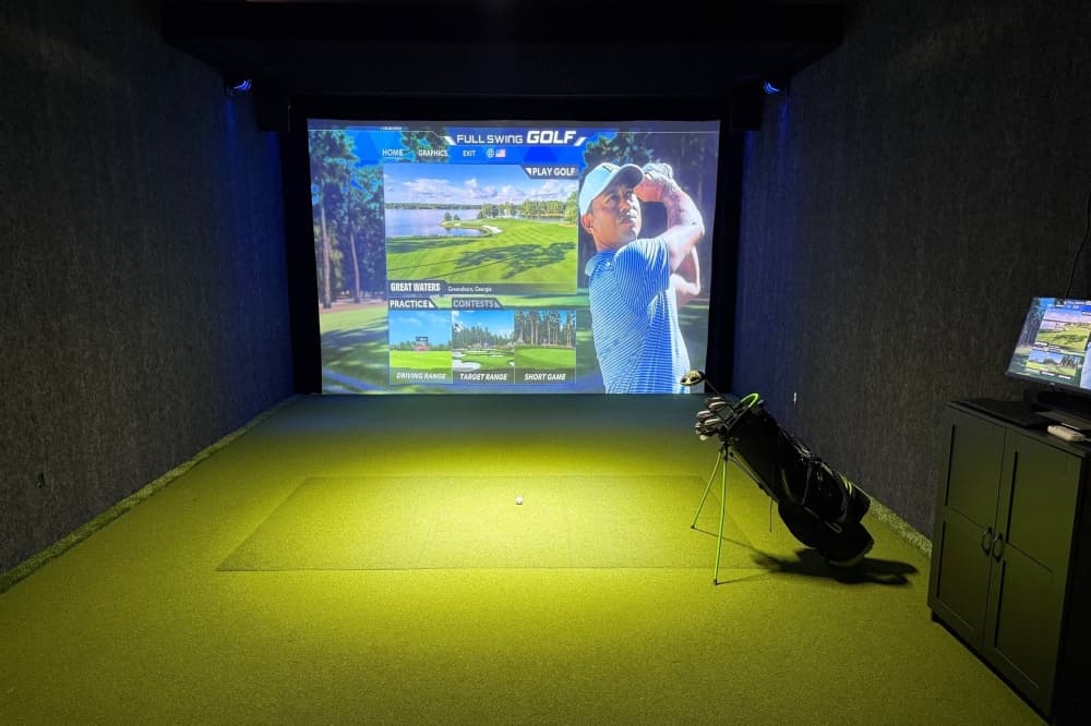 The Back Nine golf simulator to open in South Austin