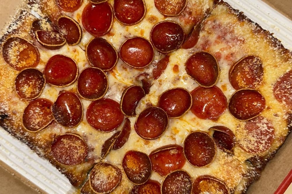 Jet's Pizza plans opening date for Missouri City eatery