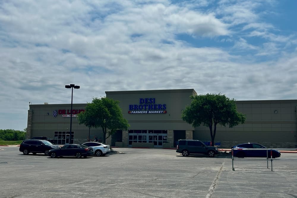 Desi Brothers Farmers Market now open in Round Rock