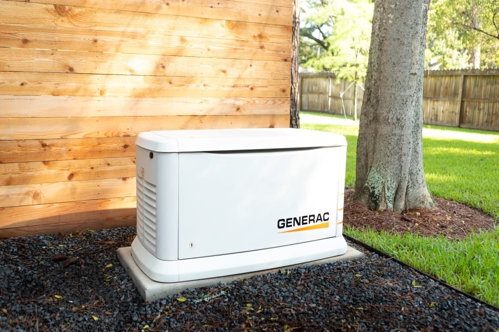 Installed Generac home standby generator for residential backup power in Houston, Texas – expert generator installation and emergency power solutions.