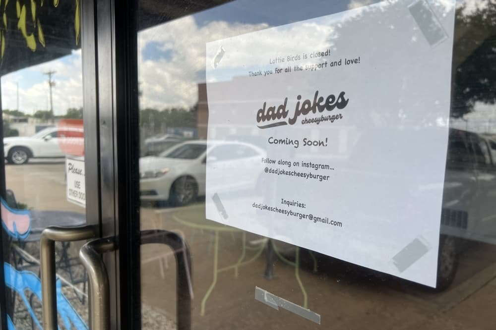Dad Jokes Cheesyburger to open in Frisco