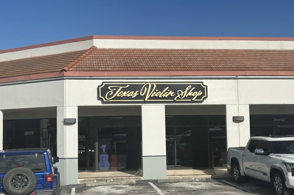 Texas Violin Shop relocates to Universal City