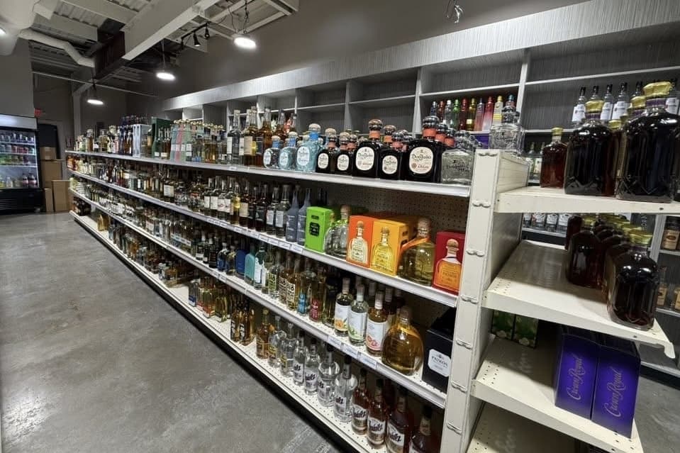 New liquor store to open in Friendswood