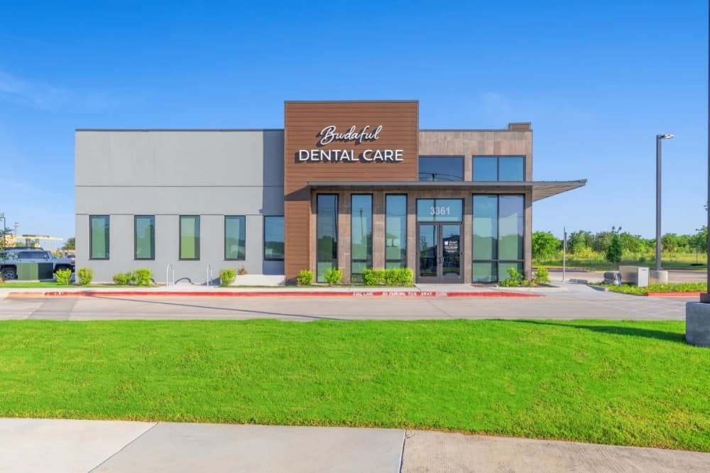 Budaful Dental Care offers exams, whitening and more on FM 967