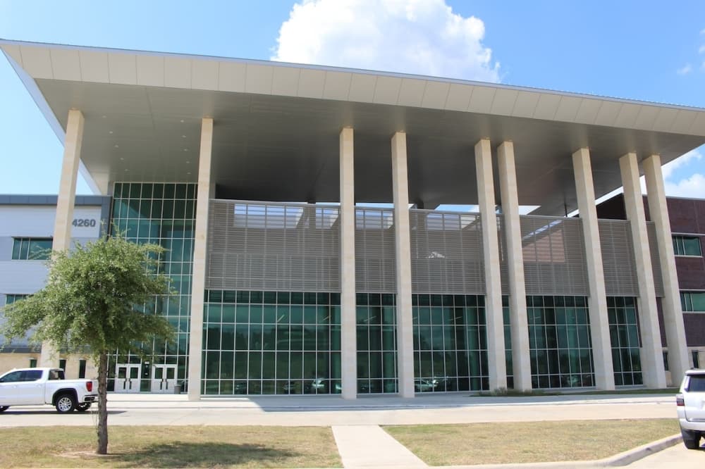 San Marcos, Hays CISDs enact cellphone ban in compliance with new legislation