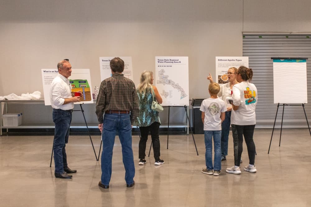 Bastrop commissioners discuss Aquifer Storage and Recovery opposition