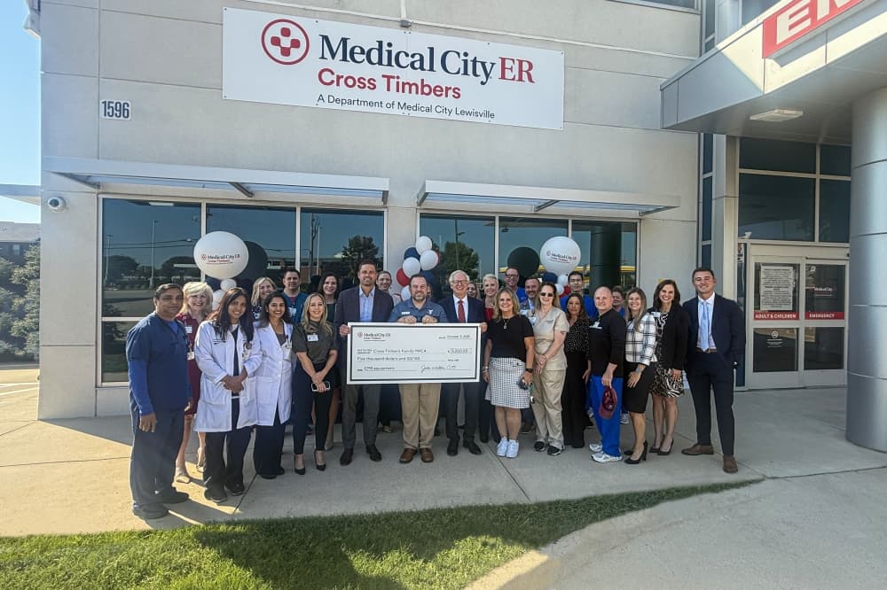 HCA Healthcare takes over SignatureCare Emergency Center, donates $5K to Cross Timbers Family YMCA