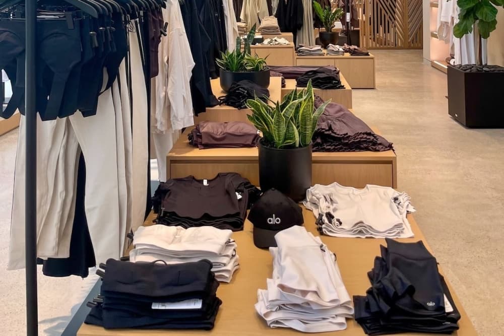 Global clothing store Alo Yoga coming to Rice Village