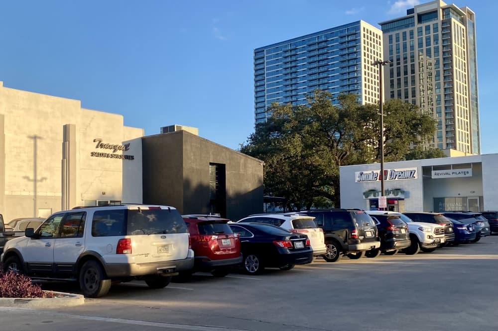 Montrose parking study survey extended to Jan. 15