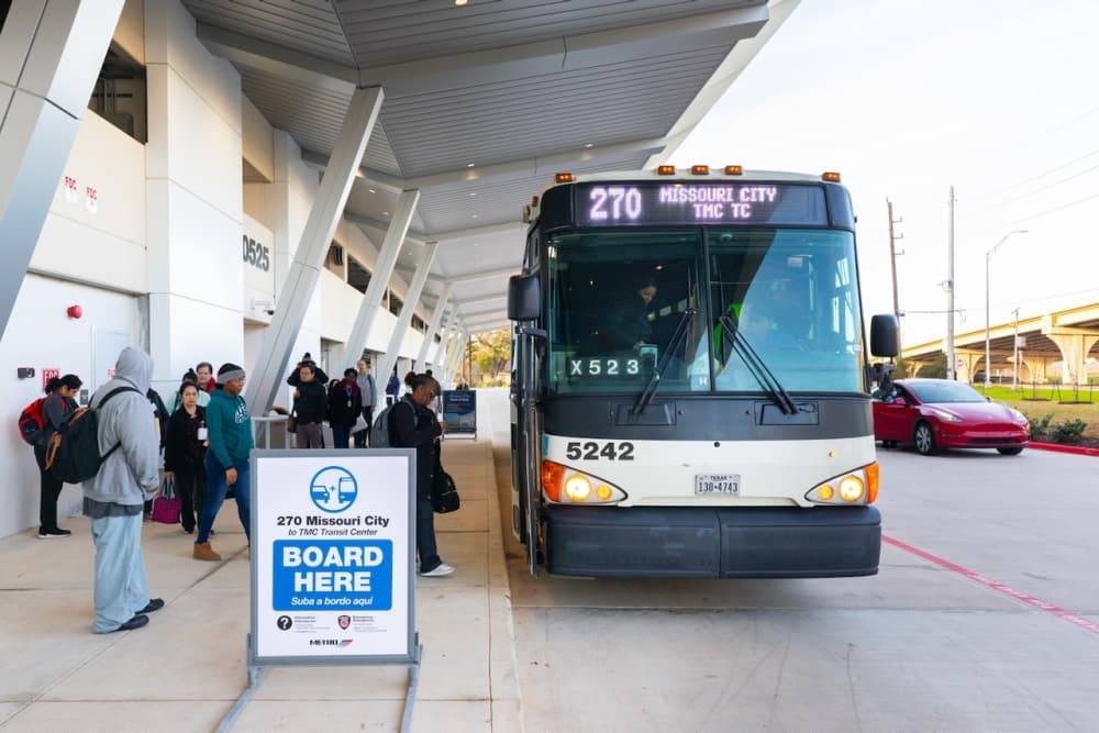 METRO launches new fare system, expands payment options with $2 cards